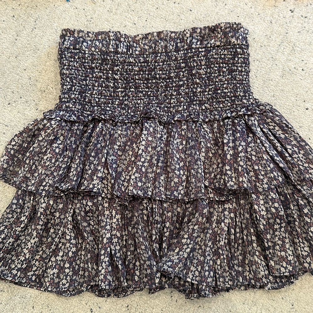 Pants store size small floral mini skirt